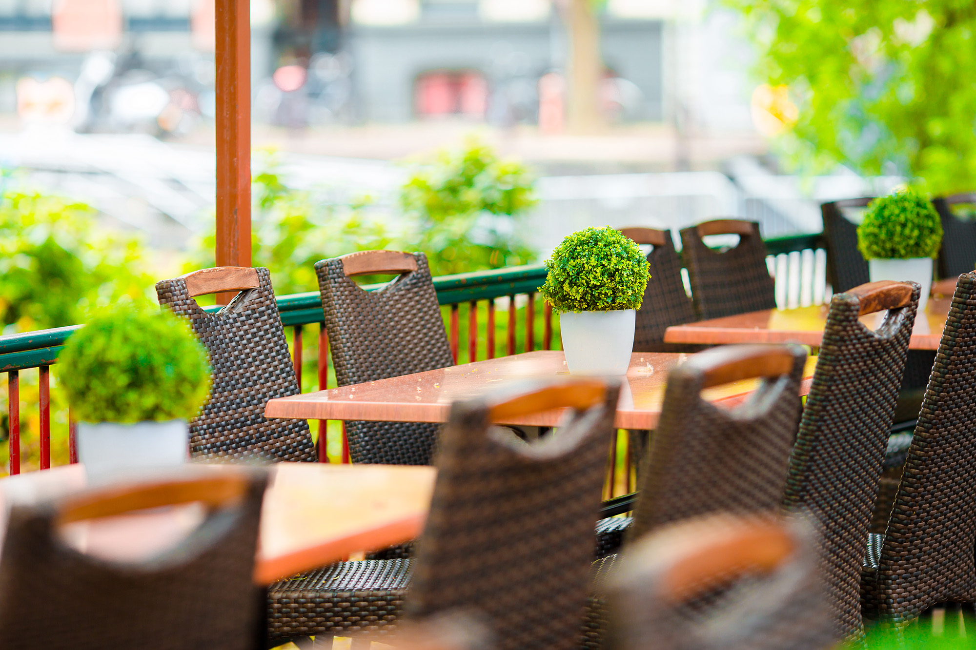 Ann Arbor’s Best Patios for Outdoor Dining & Drinks
